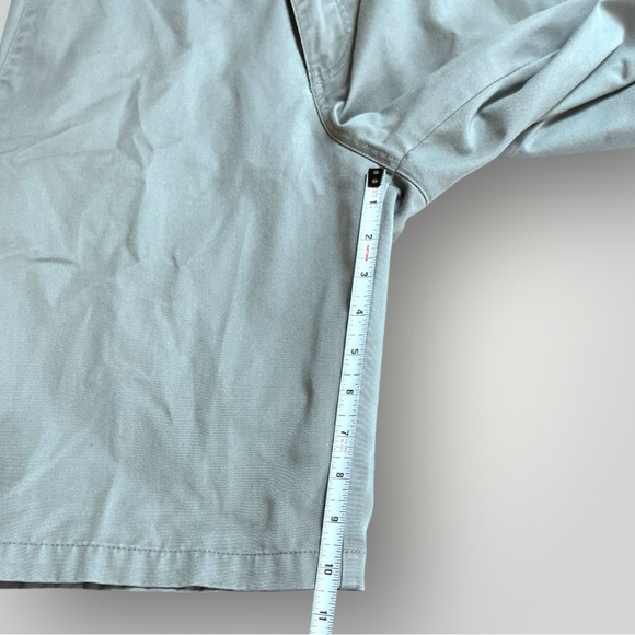 Volcom Khaki Shorts 31 - Picture 8 of 16